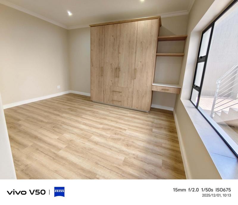 3 Bedroom Property for Sale in Hartenbos Heuwels Western Cape